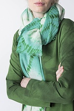 Scarf 103 750LEAF