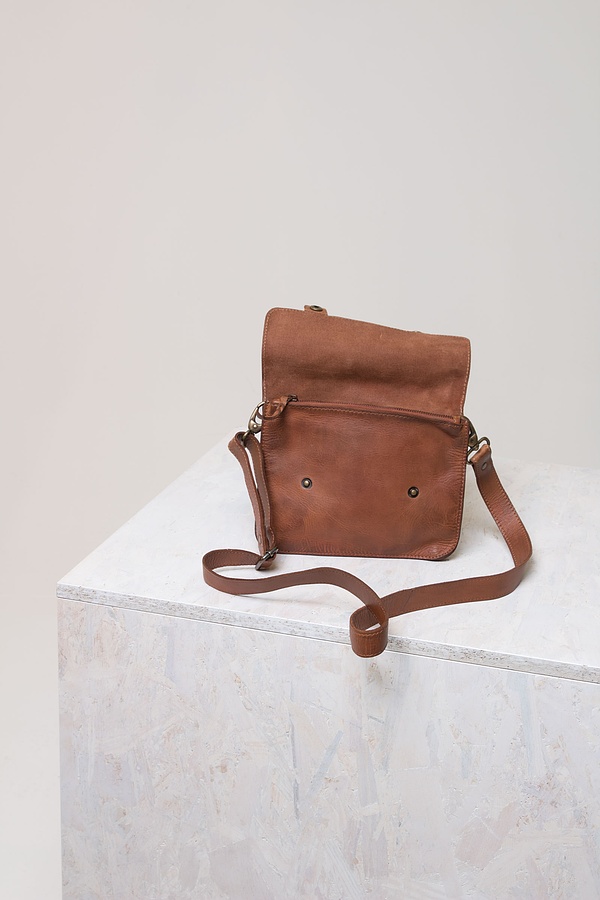 Bag 303 / 100 % Leather 850COGNAC