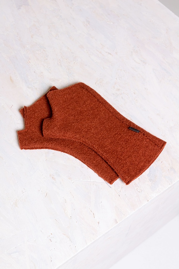 Gloves Pilvi 301 / OSKA premium Boiled wool 260RUST