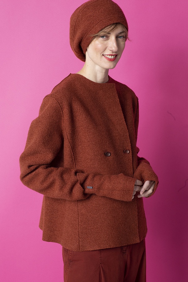 Hat Dipti 302 / OSKA premium Boiled wool 260RUST
