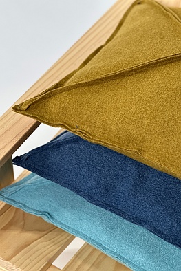 Pillow 50x50 mit Nähten