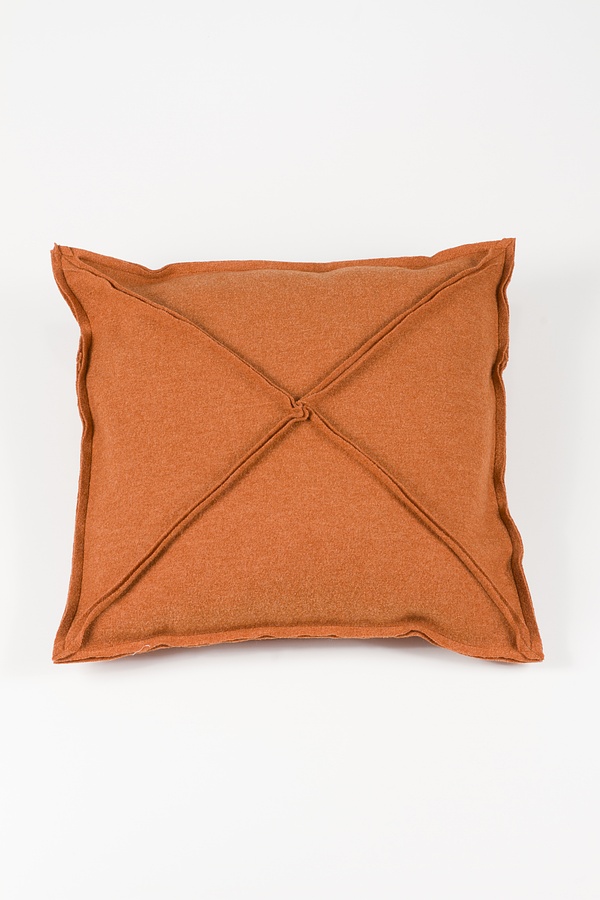 Pillow 50x50 mit Nähten - 260GLOW - 91825230006