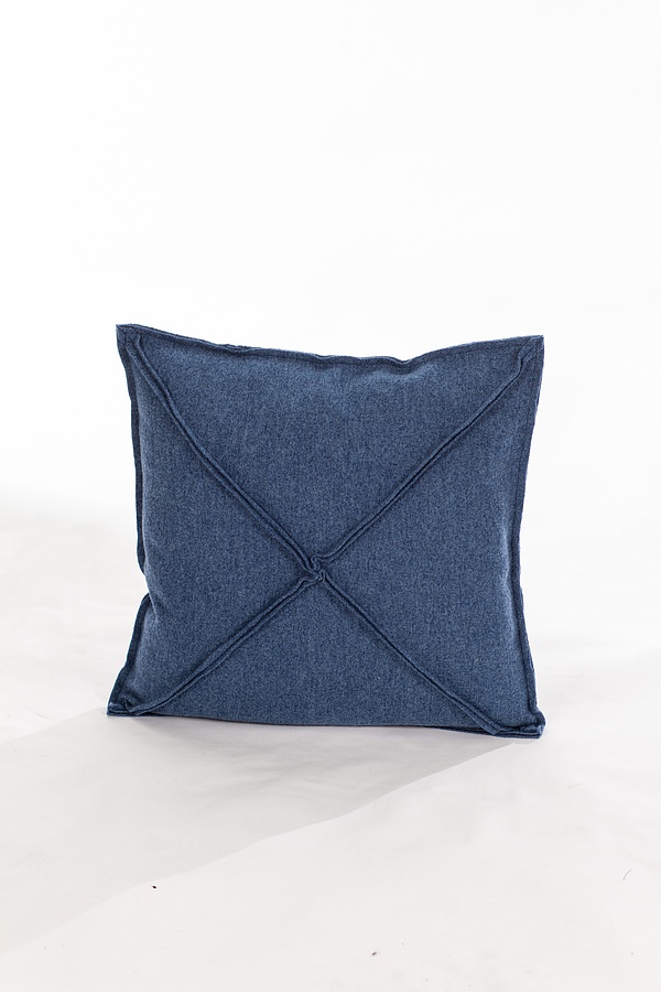 Pillow 50x50 mit Nähten - 640CREEK - 91825230006