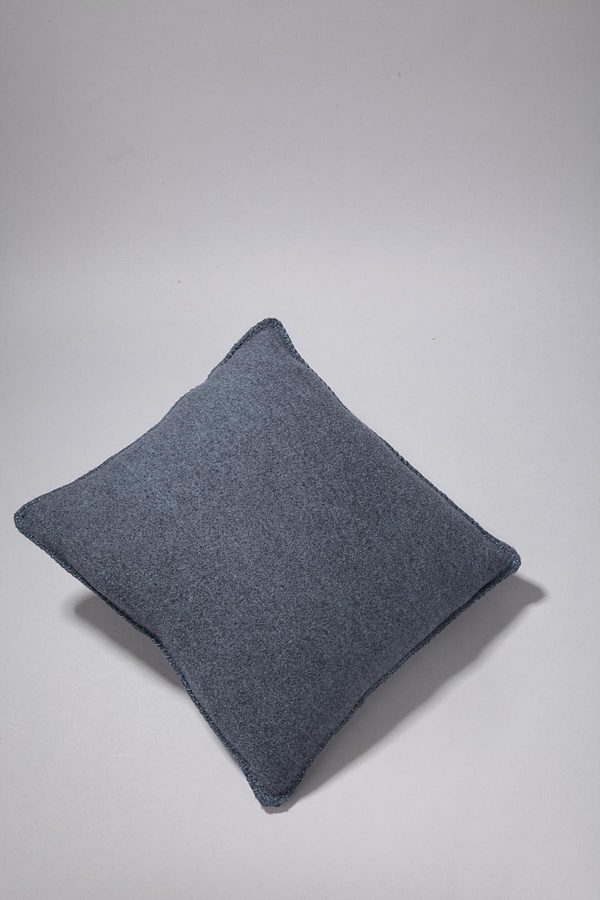 Pillow Nanette 40x40 55SMOKE