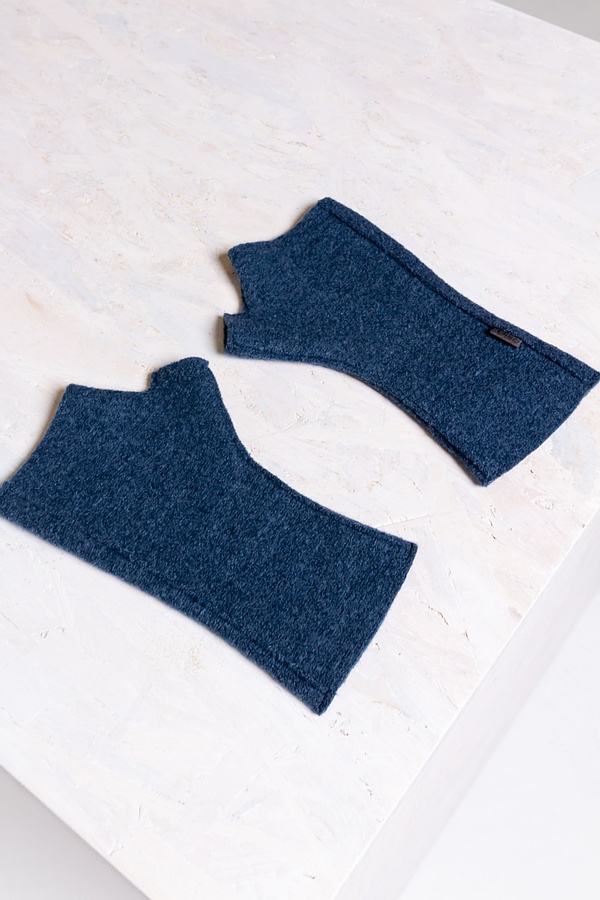 Rukavice 301 - OSKA premium Boiled wool - 580BLUE - 10230714031